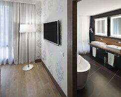 NH Collection Milano President