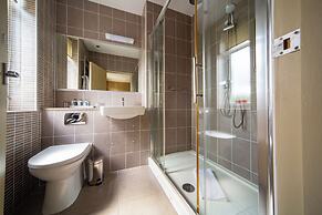 The Tontine Hotel