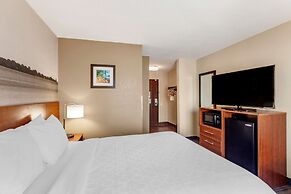 Clarion Pointe Racine - Mount Pleasant