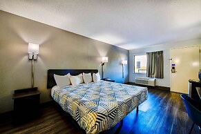 Motel 6 Birmingham, AL - Medical Center