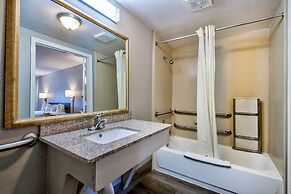 Motel 6 Birmingham, AL - Medical Center