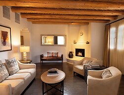 Rosewood Inn of the Anasazi