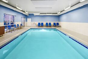 Holiday Inn Express & Suites Chicago North Shore - Niles by IHG