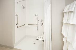 Holiday Inn Express & Suites Chicago North Shore - Niles by IHG