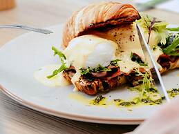 Mercure Brisbane Spring Hill