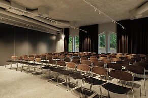 Hagastrand, Autograph Collection