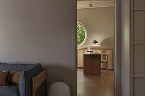 Hagastrand, Autograph Collection