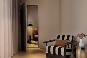 Hagastrand, Autograph Collection