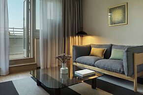 Hagastrand, Autograph Collection