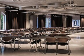 Hagastrand, Autograph Collection