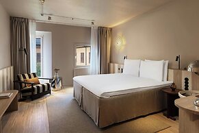 Hagastrand, Autograph Collection