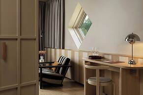 Hagastrand, Autograph Collection