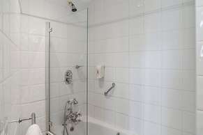 Royal Bath Hotel