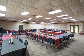 Red Roof Inn Meridian