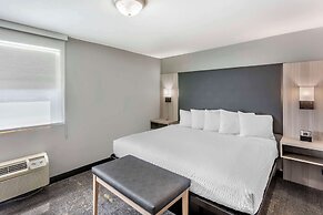 Best Western Plus Weston Inn