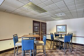 Comfort Suites Madison West - Middleton