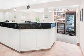 Hawthorn Extended Stay by Wyndham Green Bay
