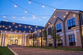 Hotel Renovo Des Moines Urbandale,Tapestry Collection Hilton