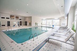 Hotel Renovo Des Moines Urbandale,Tapestry Collection Hilton