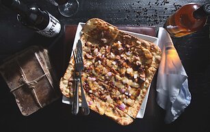 Hotel Renovo Des Moines Urbandale,Tapestry Collection Hilton