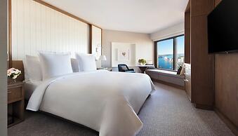 Four Seasons Hotel Sydney