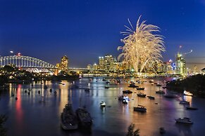 Four Seasons Hotel Sydney