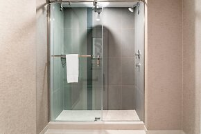 Radisson Plaza Hotel at Kalamazoo Center