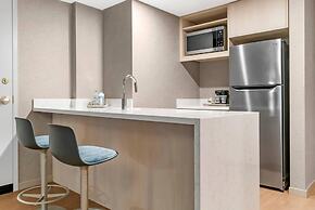 Radisson Plaza Hotel at Kalamazoo Center