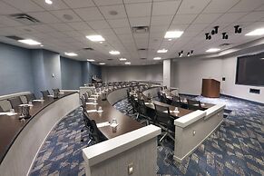 Radisson Plaza Hotel & Suites Kalamazoo
