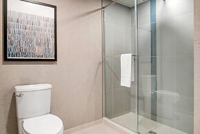 Radisson Plaza Hotel at Kalamazoo Center