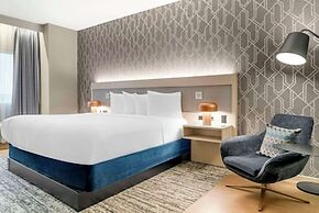 Radisson Plaza Hotel & Suites Kalamazoo