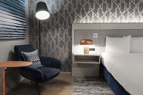 Radisson Plaza Hotel & Suites Kalamazoo