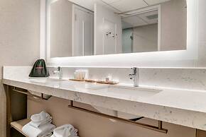 Radisson Plaza Hotel at Kalamazoo Center