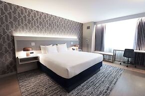 Radisson Plaza Hotel & Suites Kalamazoo