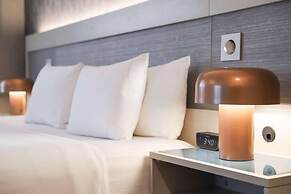 Radisson Plaza Hotel at Kalamazoo Center