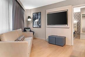 Radisson Plaza Hotel at Kalamazoo Center