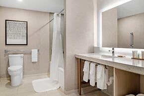 Radisson Plaza Hotel at Kalamazoo Center