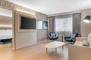 Radisson Plaza Hotel & Suites Kalamazoo
