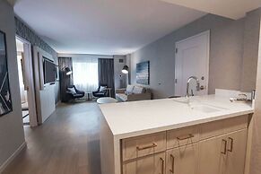 Radisson Plaza Hotel & Suites Kalamazoo