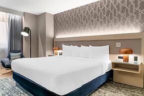 Radisson Plaza Hotel at Kalamazoo Center