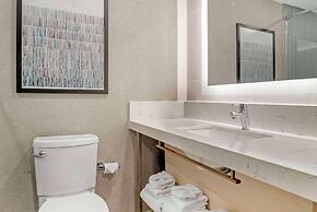 Radisson Plaza Hotel & Suites Kalamazoo