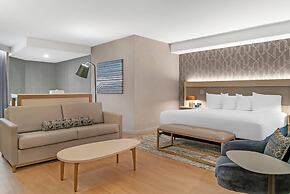 Radisson Plaza Hotel at Kalamazoo Center