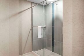 Radisson Plaza Hotel & Suites Kalamazoo