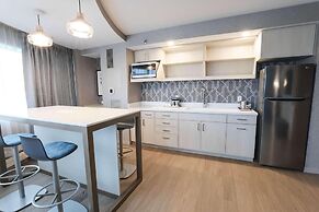 Radisson Plaza Hotel & Suites Kalamazoo