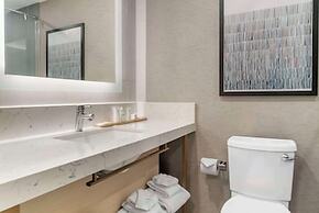 Radisson Plaza Hotel & Suites Kalamazoo