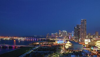 Hilton Miami Downtown