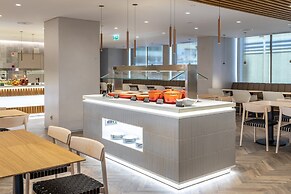 Holiday Inn Lisbon by IHG