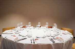 Holiday Inn Lisbon by IHG
