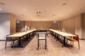 Holiday Inn Lisbon by IHG