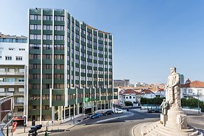 Holiday Inn Lisbon by IHG